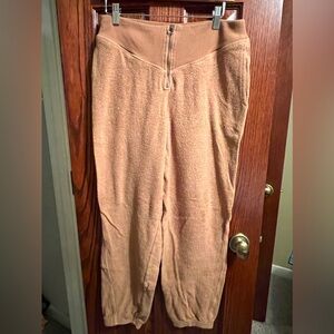 Women’s size Medium Aerie sweater pants.